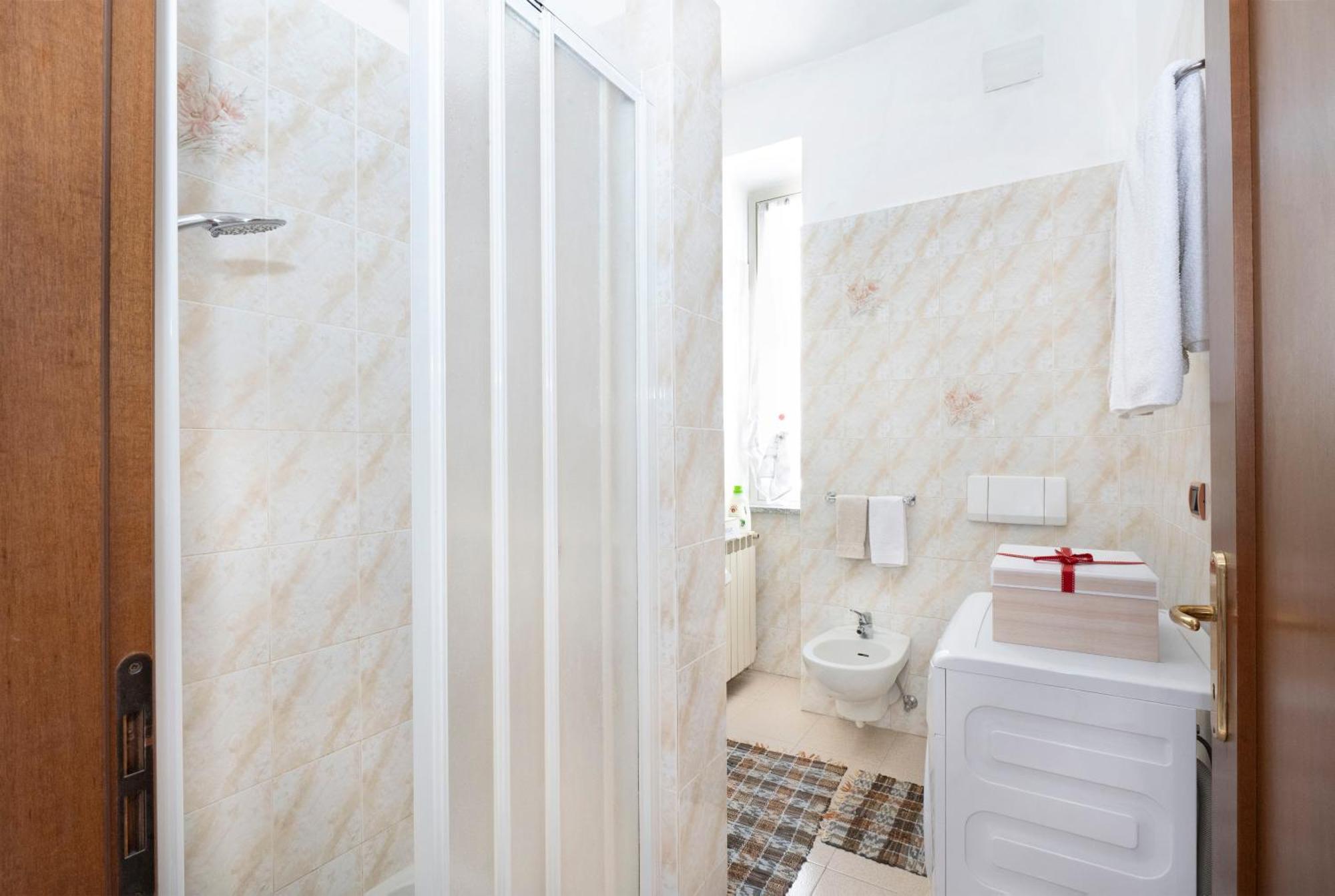 Palazzo Pellanda Apartment Domodossola Bagian luar foto