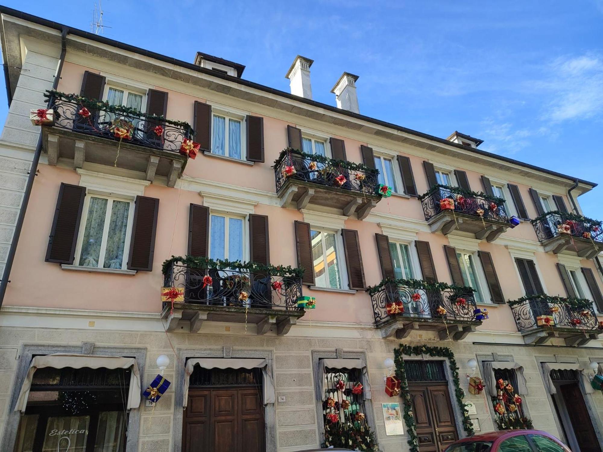Palazzo Pellanda Apartment Domodossola Bagian luar foto
