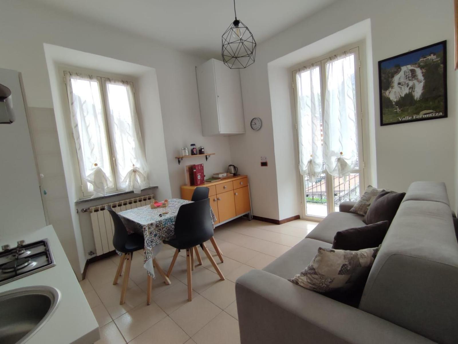 Palazzo Pellanda Apartment Domodossola Bagian luar foto
