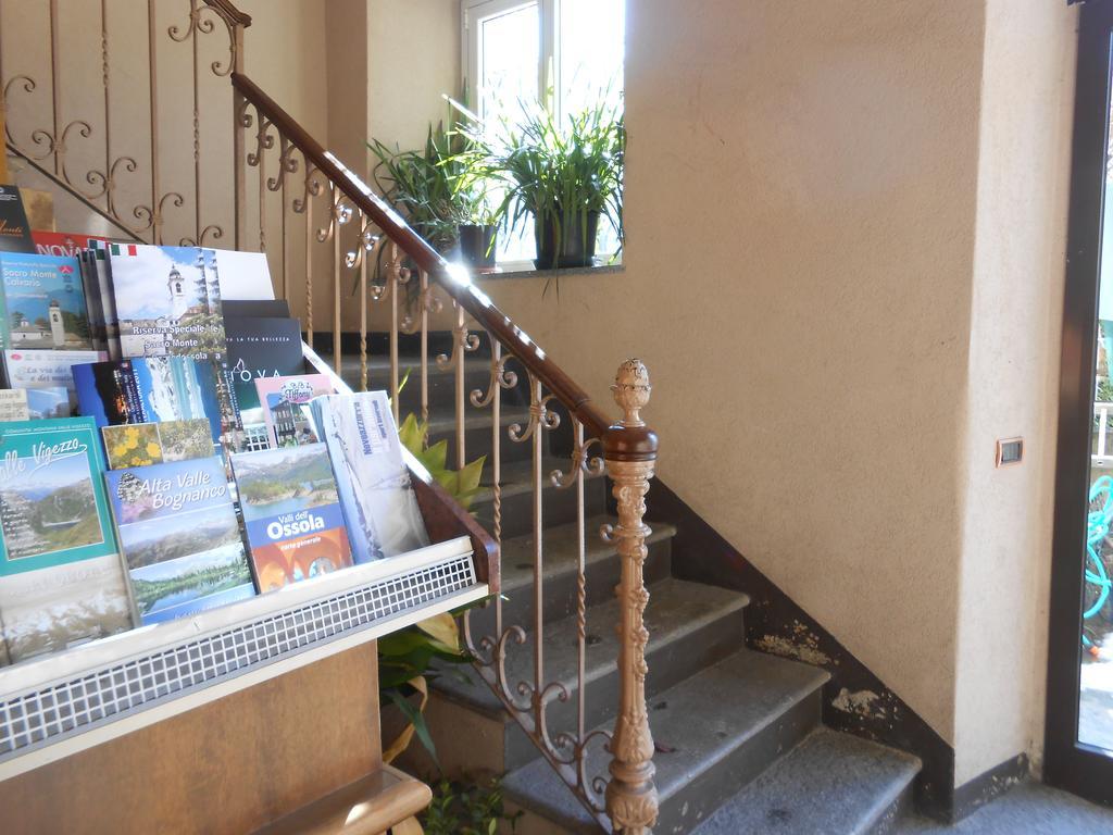 Palazzo Pellanda Apartment Domodossola Bagian luar foto
